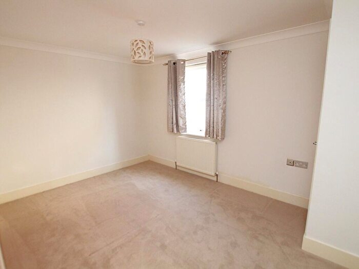 2 Bedroom Apartment To Rent In St Peters Road, Lower Parkstone, Poole, BH14