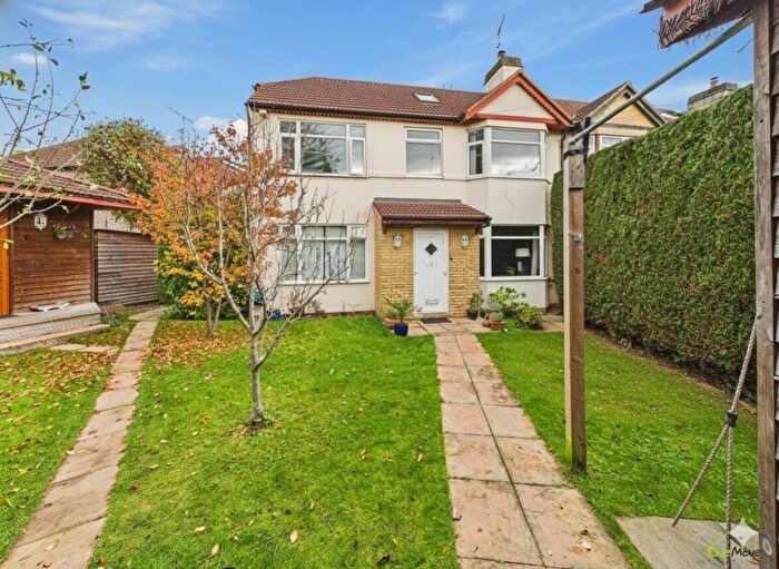 6 Bedroom End Terrace House For Sale In Woodbrook Road, London, SE2