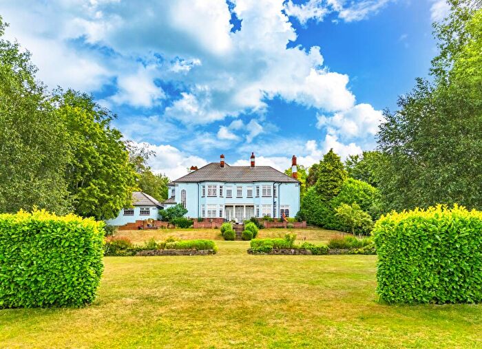 5 Bedroom Character Property For Sale In Discover The Scale And Character Of Camelot, Sparken Hill..., S80