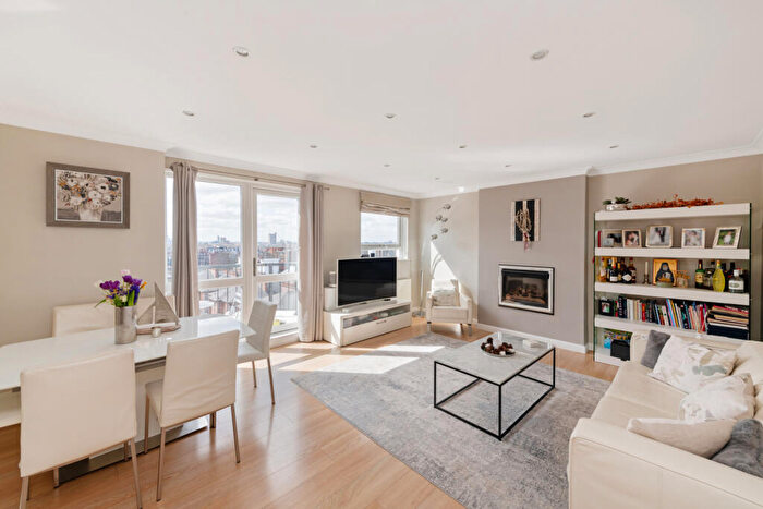 2 Bedroom Apartment For Sale In Grove End House, Grove End Road, London, NW8