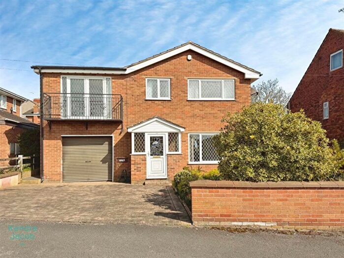 4 Bedroom Detached House For Sale In Doles Lane, Whitwell, Worksop, S80