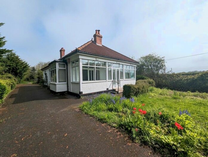 3 Bedroom Detached Bungalow For Sale In Hedge Rows, Eastertown, Lympsham, Weston-Super-Mare, BS24