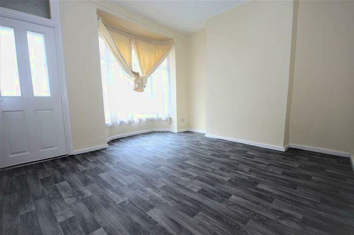 2 Bedroom Terraced House To Rent In Wilton Avenue, East Hull, HU9