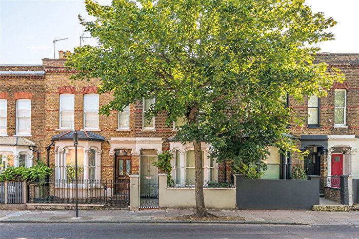 2 Bedroom Terraced House To Rent In Dartmouth Park Hill, London, N19