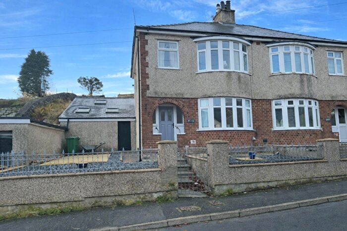 3 Bedroom Semi-Detached House For Sale In Wynne Road, Blaenau Ffestiniog, LL41