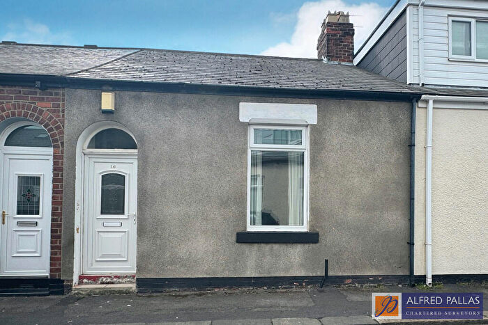 2 Bedroom Terraced Bungalow For Sale In Francis Street, Fulwell, SR6
