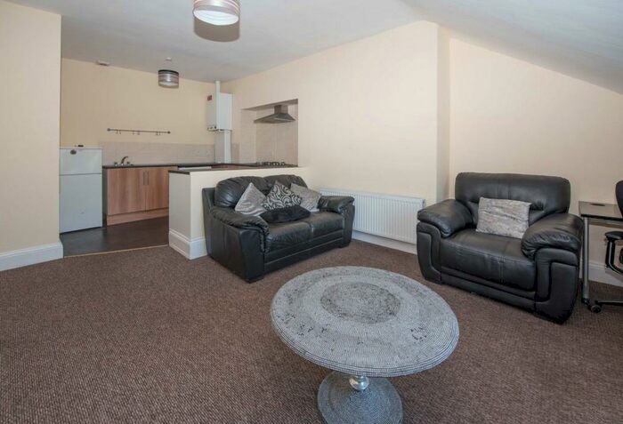 2 Bedroom Flat To Rent In Park Road, Sunderland, SR2