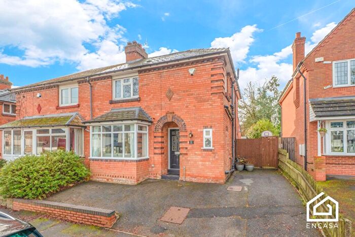3 Bedroom Semi Detached House For Sale In Ulverley Green Road, Olton, B92