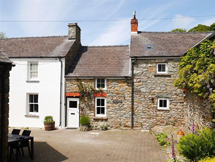 4 Bedroom Cottage For Sale In Middle Mill, Solva, Haverfordwest, SA62