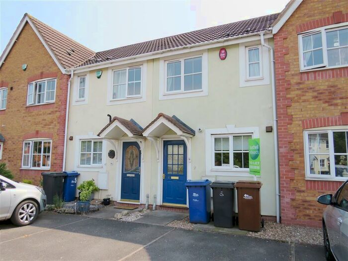 2 Bedroom Town House To Rent In Primrose Drive, Branston, Burton-on-Trent, DE14