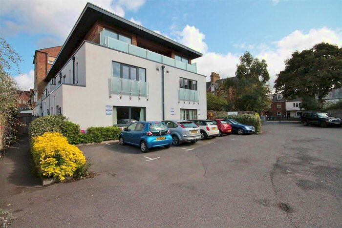 2 Bedroom Flat To Rent In Stockmore Street, Oxford, OX4