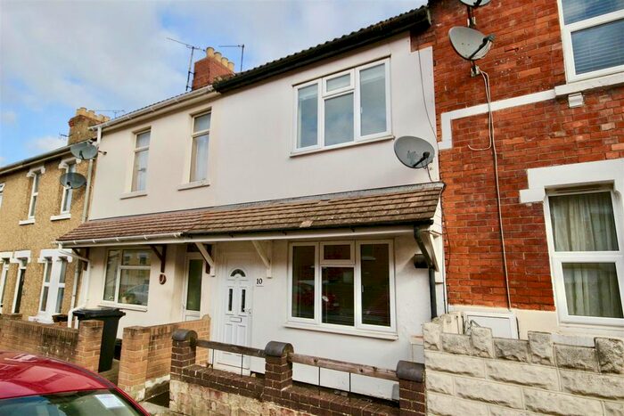 2 Bedroom Terraced House To Rent In Dryden Street, Town Centre, Swindon, SN1