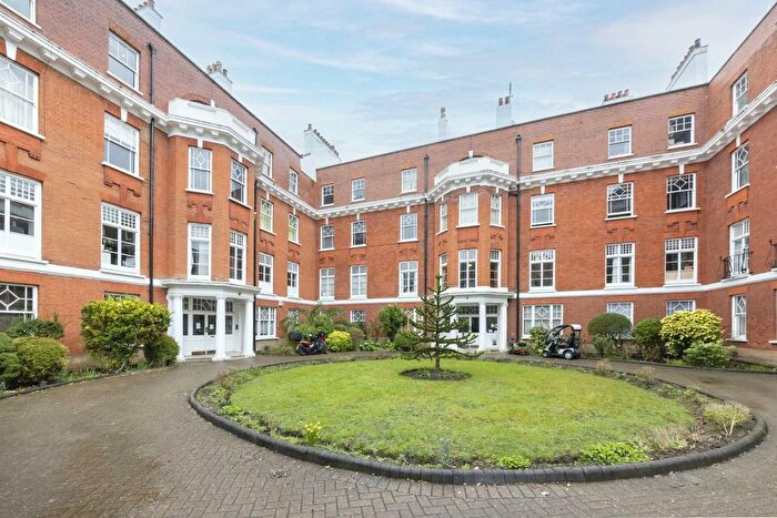 2 Bedroom Flat To Rent In Elgin Avenue, Maida Vale, W9