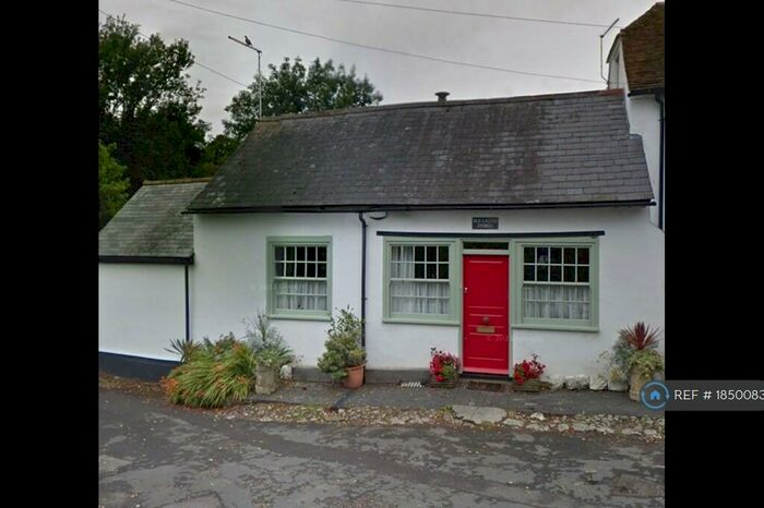 2 Bedroom Bungalow To Rent In The Street, Lympne, Hythe, CT21