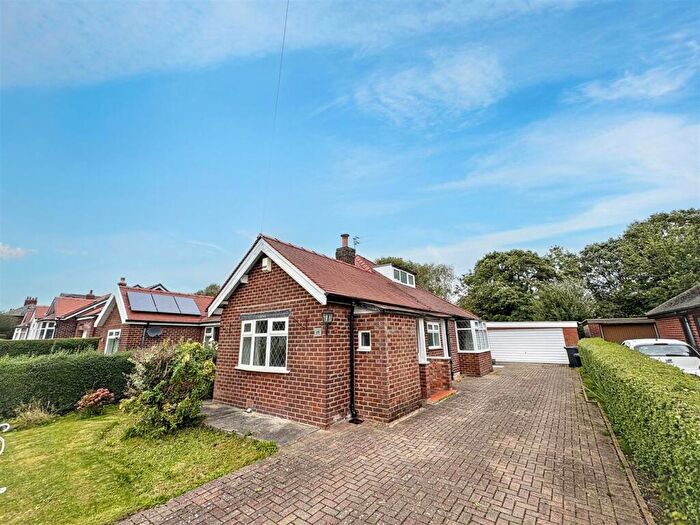 2 Bedroom Semi-Detached Bungalow For Sale In Sharoe Mount Avenue, Fulwood, Preston, PR2