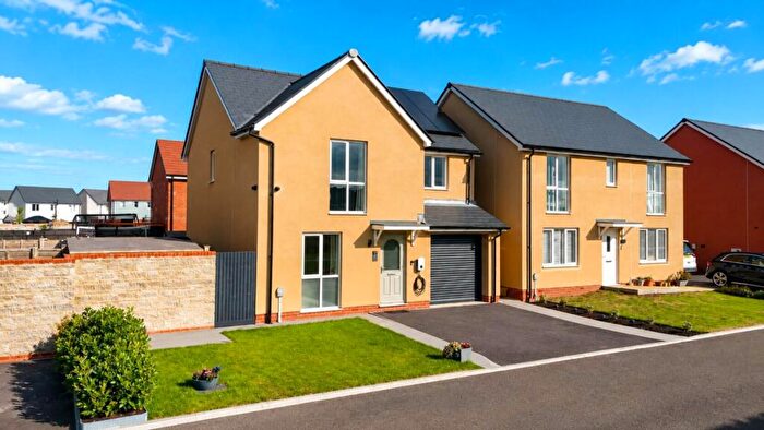 4 Bedroom Detached House For Sale In Lancaster Crescent, Haywood Village - Fully Off-Grid Modern Home, BS24