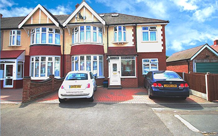 3 Bedroom Semi-Detached House To Rent In Thurlestone Avenue, Ilford, Essex, IG3