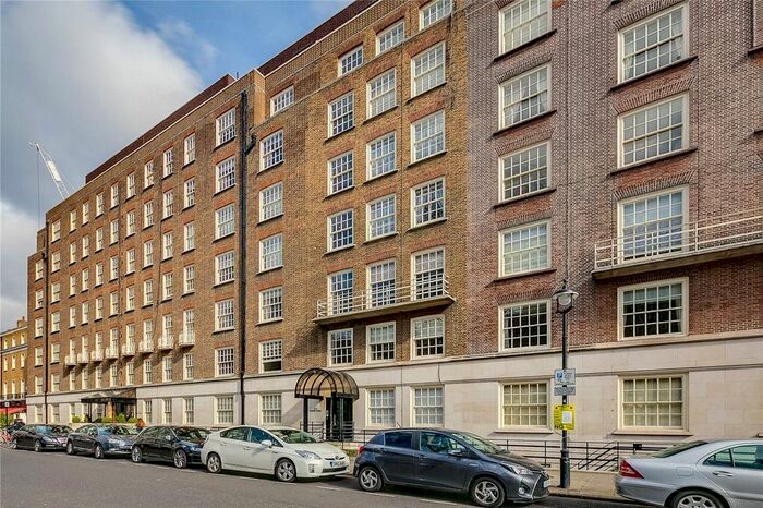 3 Bedroom Flat To Rent In Lowndes Square, London, SW1X