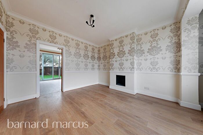 4 Bedroom Property To Rent In Larbert Road, London, SW16