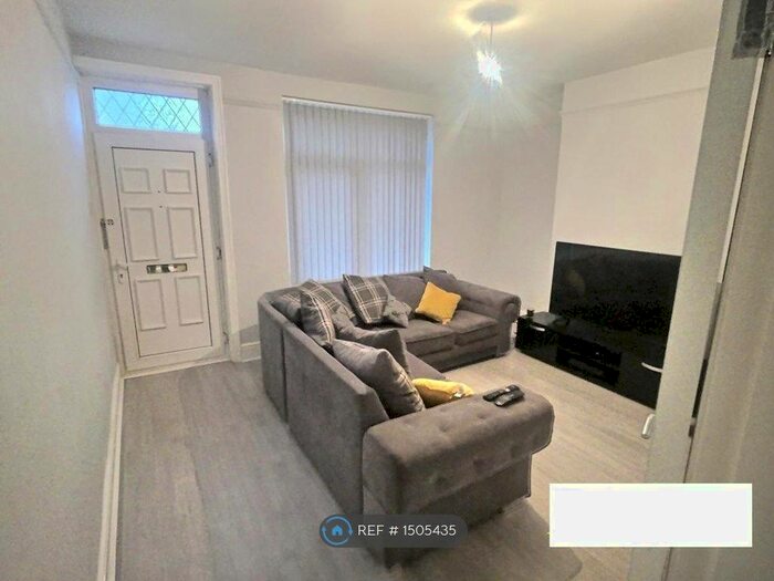 2 Bedroom Terraced House To Rent In Stocks Lane, Barnsley, S75