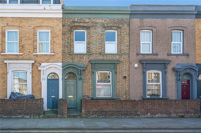1 Bedroom Flat For Sale In Roman Road, London, E3
