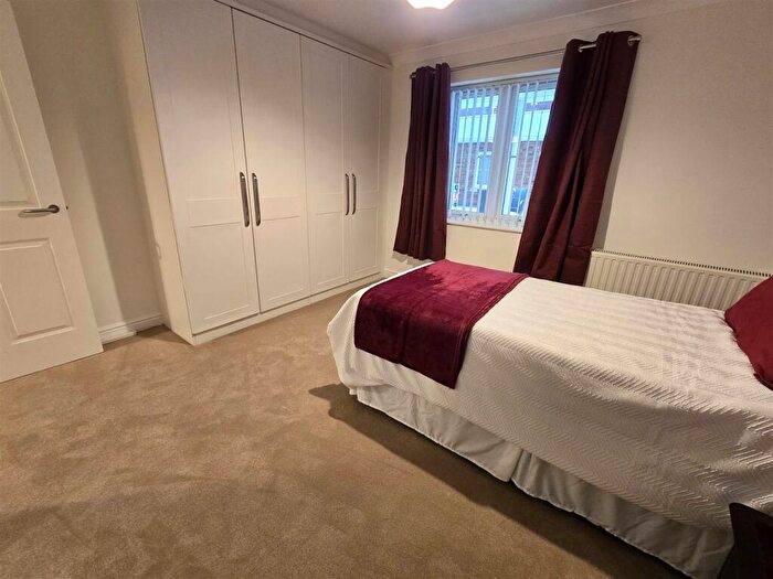 2 Bedroom Retirement Property For Sale In Malmesbury Road, Chippenham, SN15