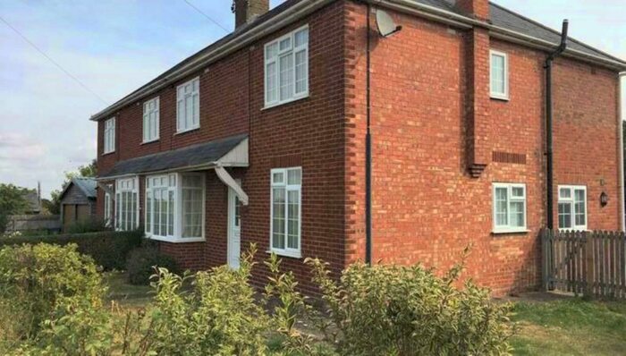 4 Bedroom Semi-Detached House To Rent In Winslow Road, Granborough *Zero Deposit Option*, MK18