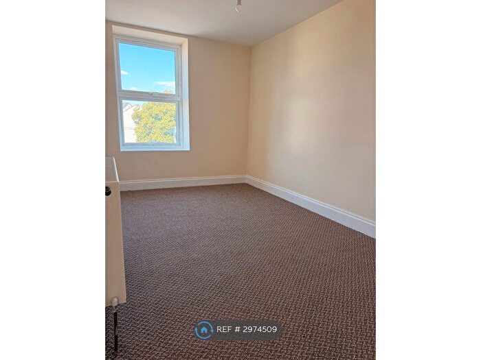 1 Bedroom Flat To Rent In Exeter St, Plymouth, PL4