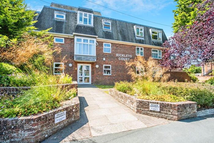 2 Bedroom Flat For Sale In Richmond Avenue, Bognor Regis, West Sussex, PO21