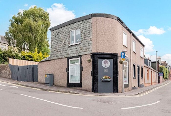 3 Bedroom End Of Terrace House For Sale In Millar Street, Crieff, Perthshire, PH7