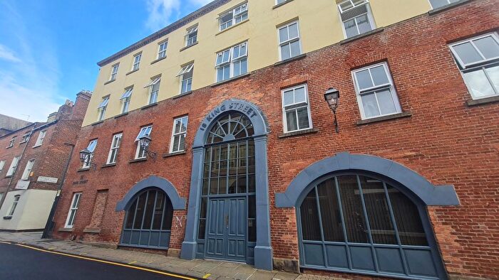 2 Bedroom Flat To Rent In King Street, Wakefield, West Yorkshire, Uk, WF1