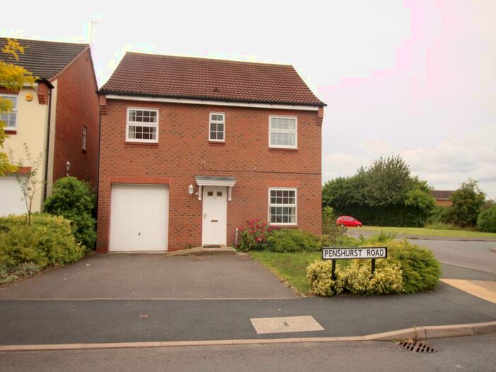 4 Bedroom Detached House To Rent In Penshurst Road, Bromsgrove, Worcestershire, B60