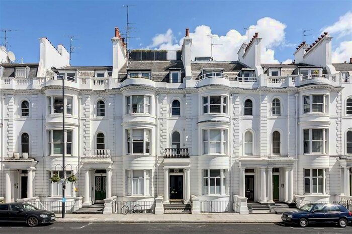 1 Bedroom Flat To Rent In Gloucester Terrace, London, W2