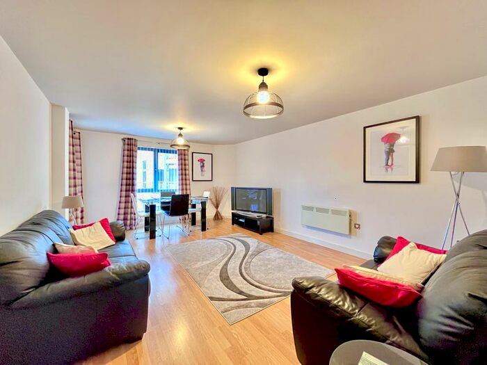 2 Bedroom Apartment To Rent In Baltic Quays, Gateshead Quayside, NE8