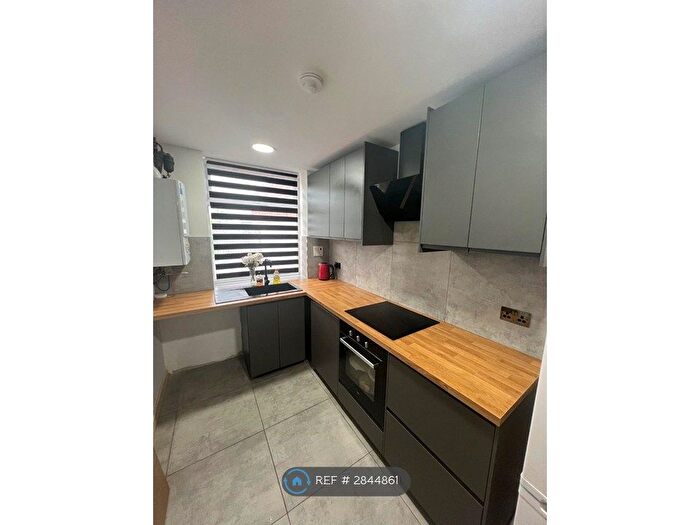 2 Bedroom Terraced House To Rent In Warrington Road, Abram, WN2