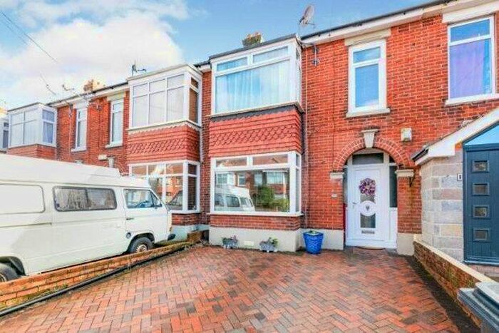 3 Bedroom Property To Rent In Albemarle Avenue, Gosport, PO12