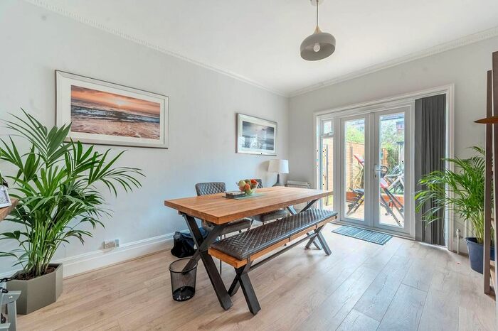 3 Bedroom Property For Sale In Heath Road, West Harrow, Harrow, HA1