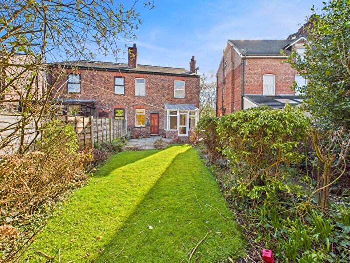 3 Bedroom Semi Detached House For Sale In Charlestown Road, Blackley, Manchester, M9