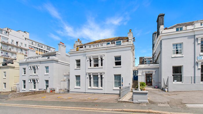 3 Bedroom Flat For Sale In Lockyer Street, Plymouth, PL1