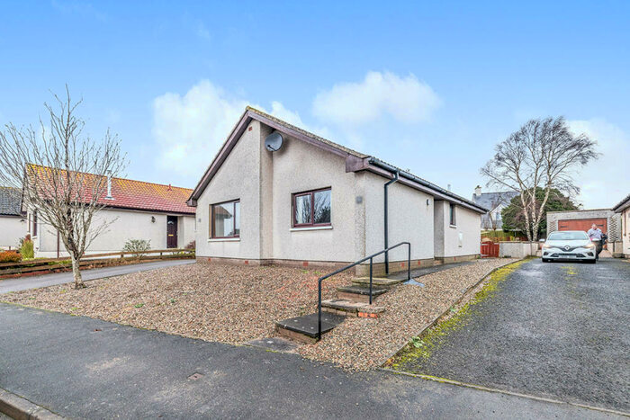 3 Bedroom Bungalow For Sale In Invergarry Park, St. Cyrus, Montrose, Aberdeenshire, DD10