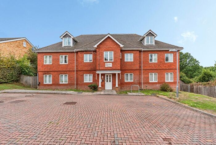 1 Bedroom Flat For Sale In Bursledon Road, Southampton, Hampshire, SO19