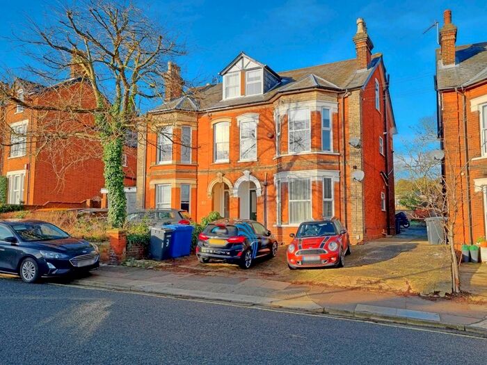 2 Bedroom Flat To Rent In Tuddenham Road, Ipswich IP4