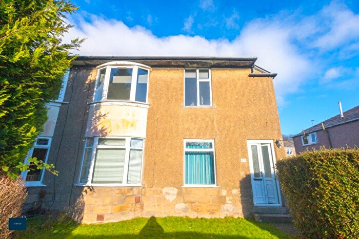 3 Bedroom Flat To Rent In Kingsbridge Drive, Glasgow, G44