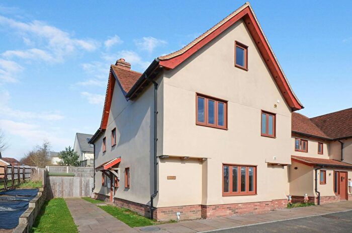 5 Bedroom Semi Detached House For Sale In Bury Water Lane, Newport, CB11