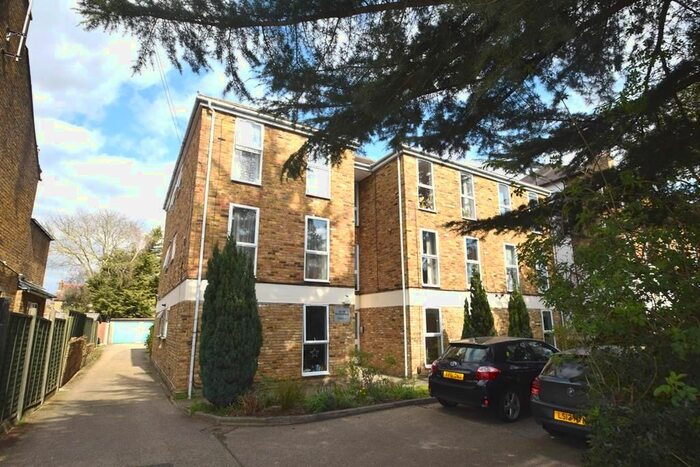 1 Bedroom Flat To Rent In The Greenway, Uxbridge, UB8