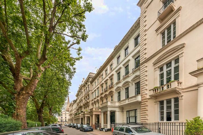 1 Bedroom Flat For Sale In Westbourne Terrace, Bayswater, London, W2