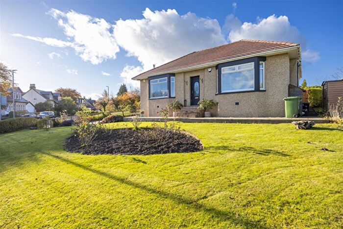 3 Bedroom Detached Bungalow For Sale In Crosshill Road, Lenzie, Glasgow, G66