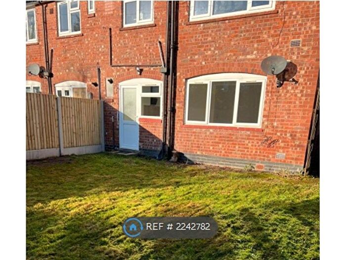 1 Bedroom Flat To Rent In Hardy Lane, Manchester, M21