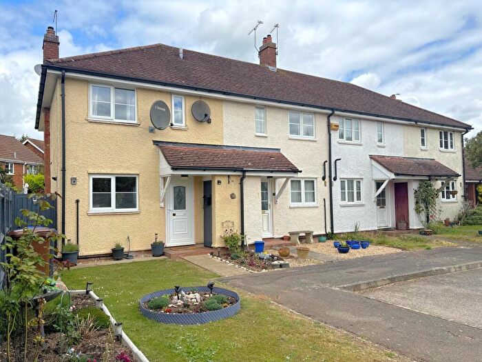 2 Bedroom End Of Terrace House For Sale In Chalkfield, Letchworth Garden City, SG6