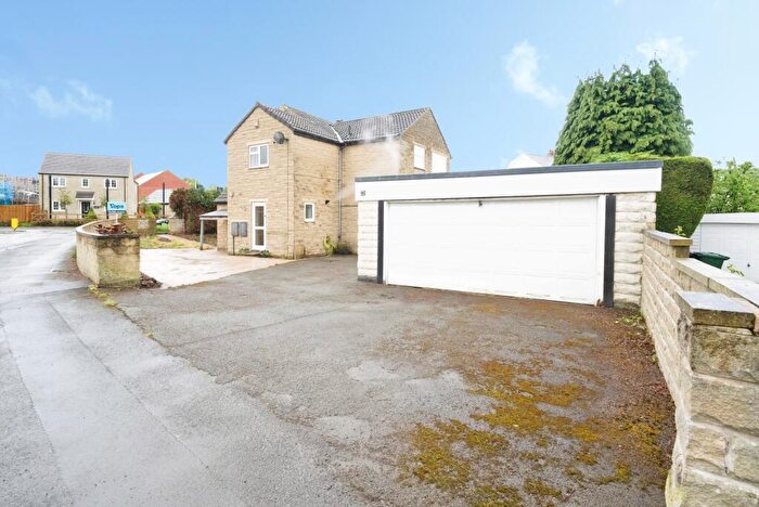 4 Bedroom Semi-Detached House For Sale In Crossley Lane, Huddersfield, HD5